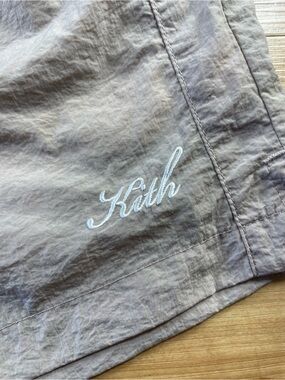 Kith Men’s Gray Embroidered  Shorts